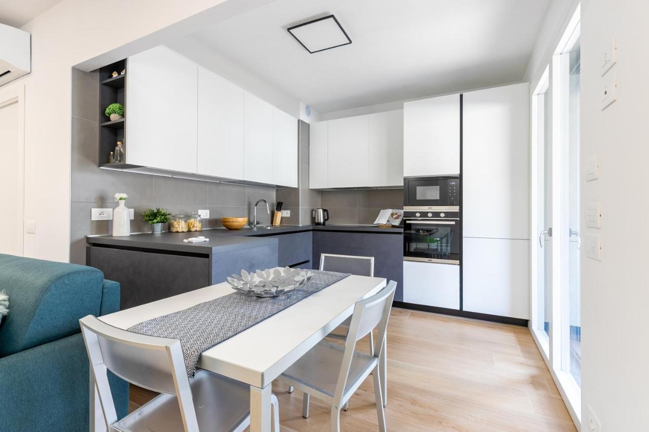 Appartamento San Giovanni - Affitti Brevi Italia มิลาน ภายนอก รูปภาพ